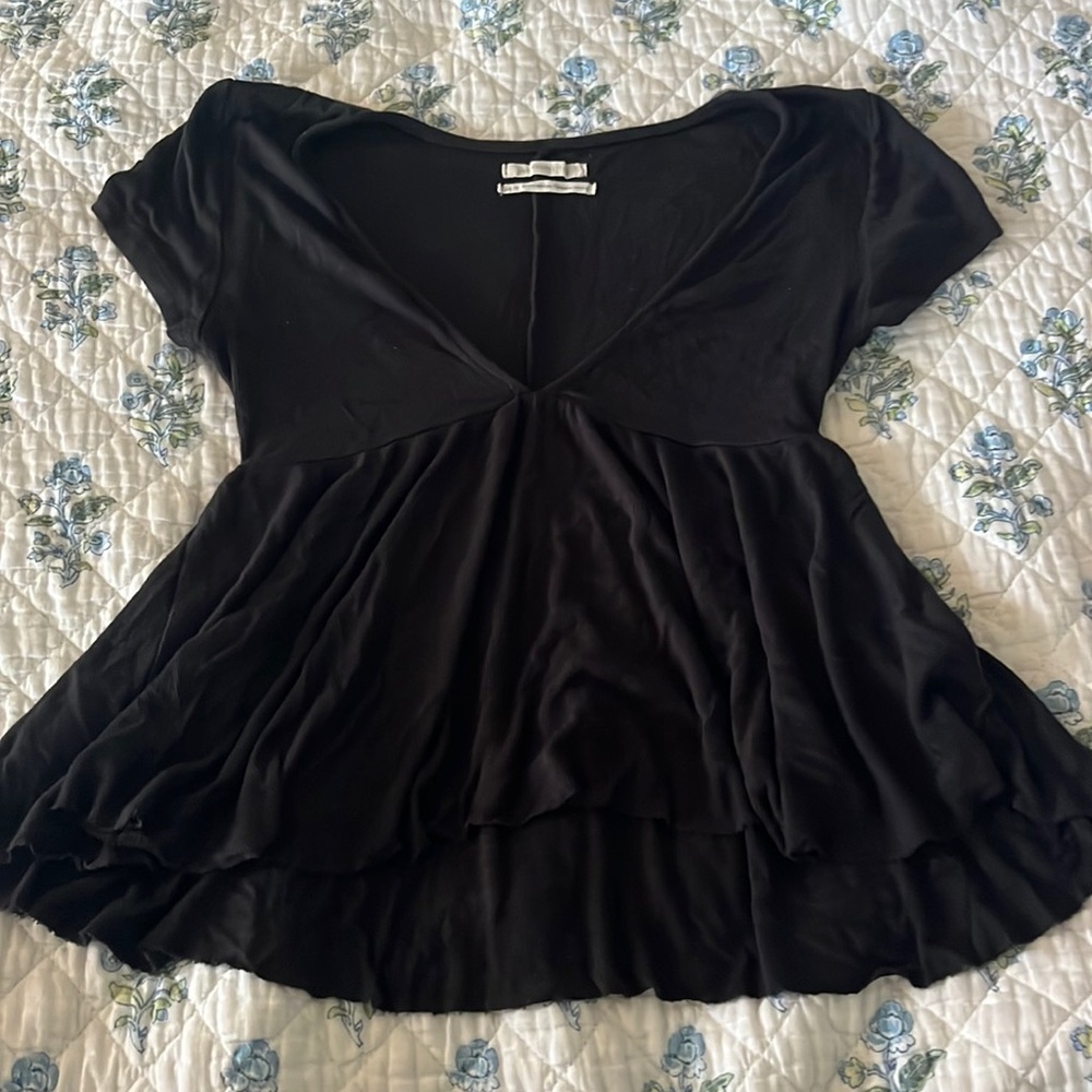Urban Outfitters black v neck peplum top